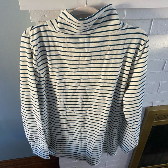 NWT Sz XL L.L. Bean Top - Picture 7 of 7